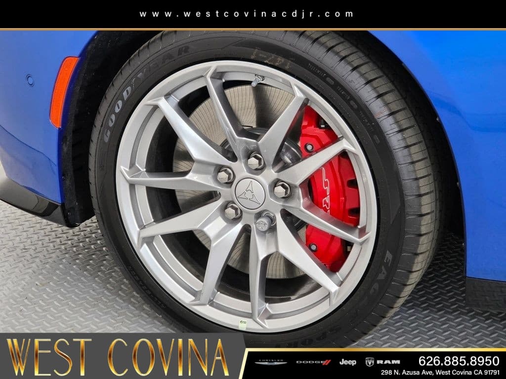 2026 Dodge Charger Daytona R/T Scat Pack thumbnail 9