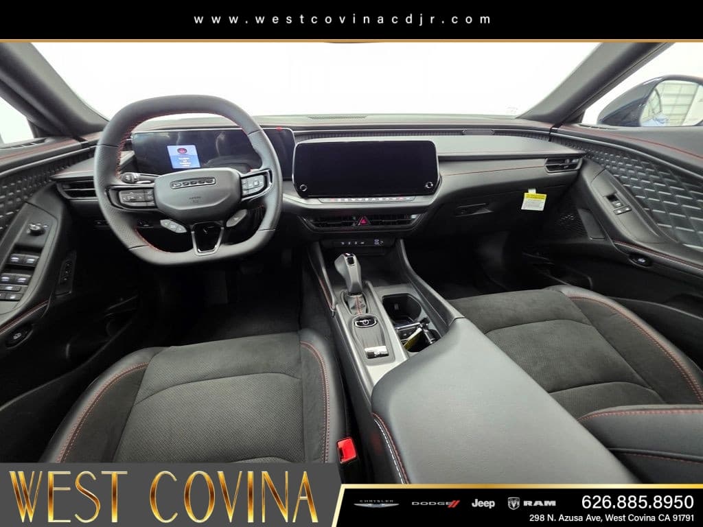 2026 Dodge Charger Daytona R/T Scat Pack thumbnail 11