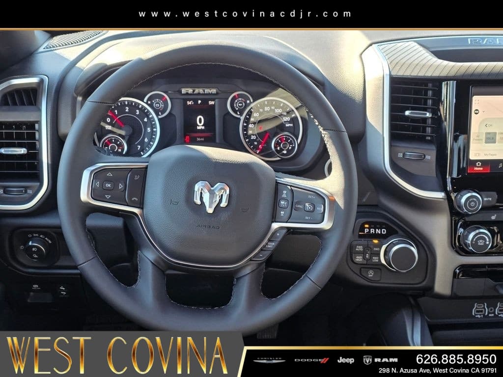 2026 RAM 1500 Big Horn/Lone Star thumbnail 12