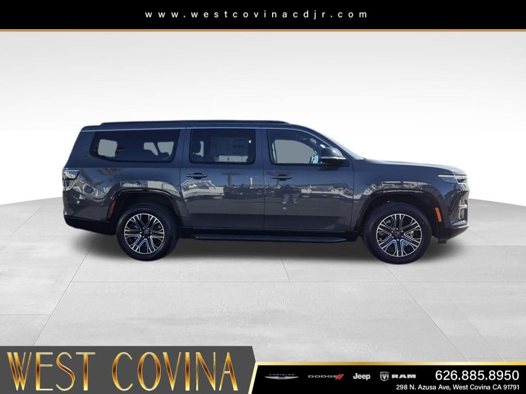 2026 Jeep Grand Wagoneer thumbnail 4