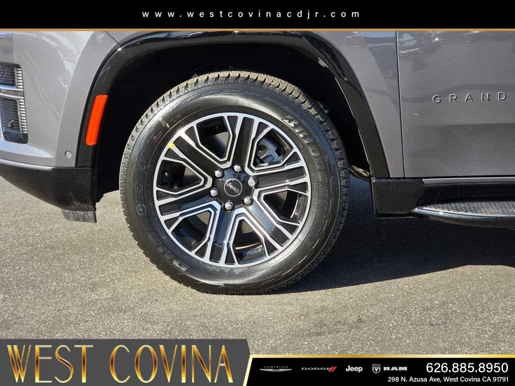 2026 Jeep Grand Wagoneer thumbnail 9