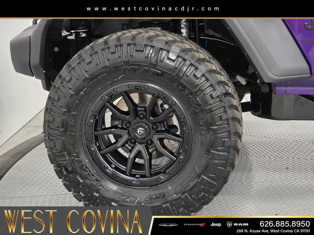 2026 Jeep Wrangler Sport thumbnail 9