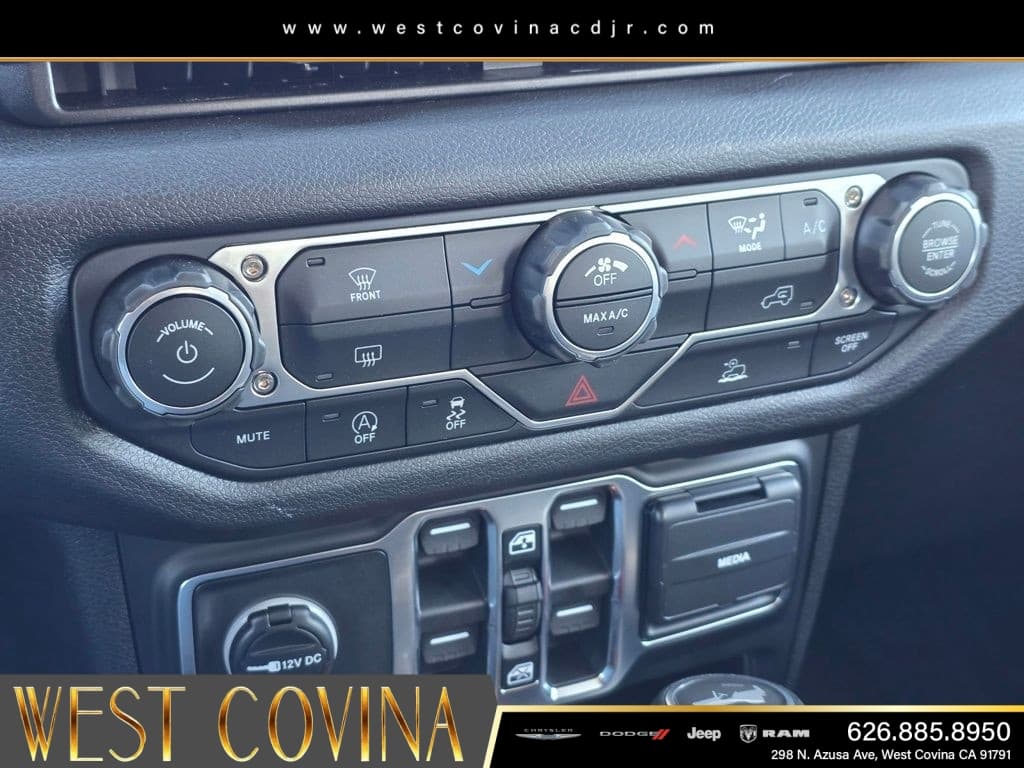 2026 Jeep Wrangler Sport thumbnail 20