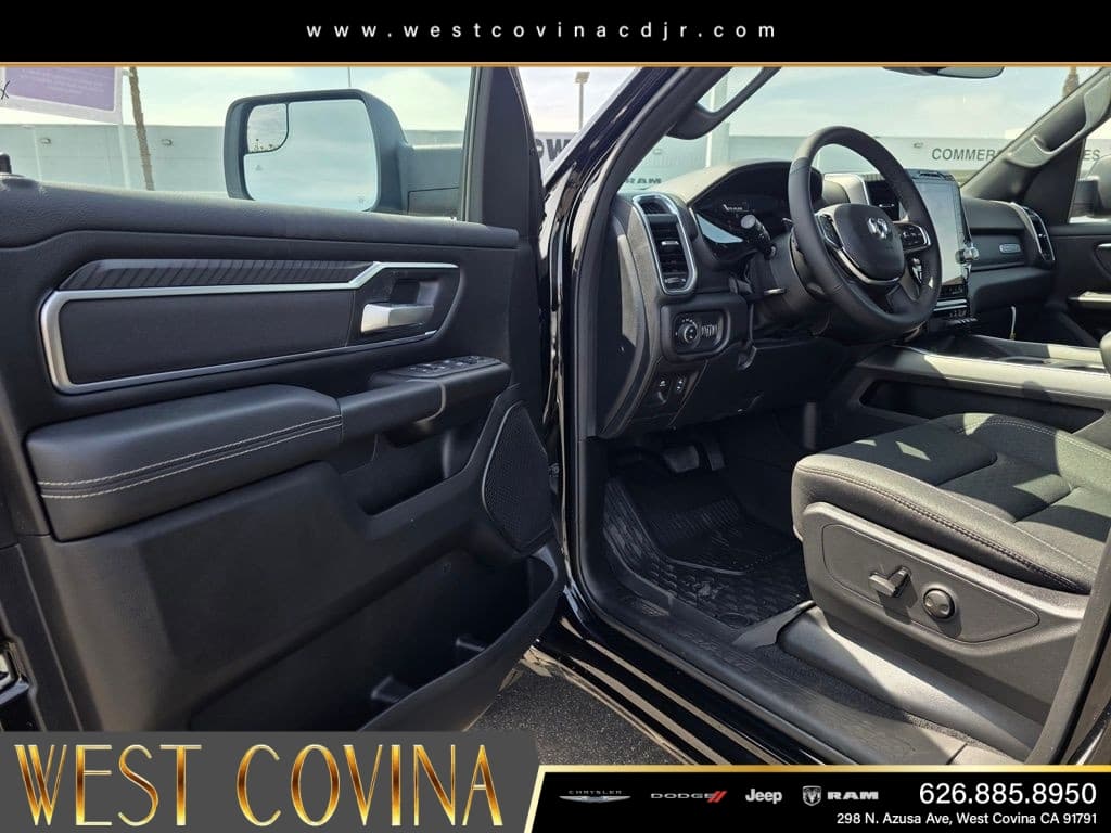 2026 RAM 1500 Big Horn/Lone Star thumbnail 14