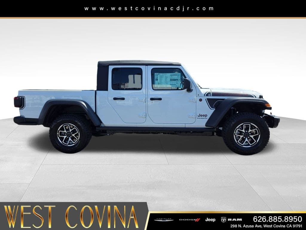 2026 Jeep Gladiator Shadow Ops thumbnail 4