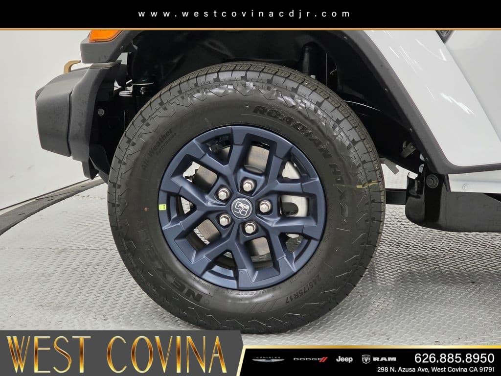2026 Jeep Wrangler 85th Anniversary Edition thumbnail 9