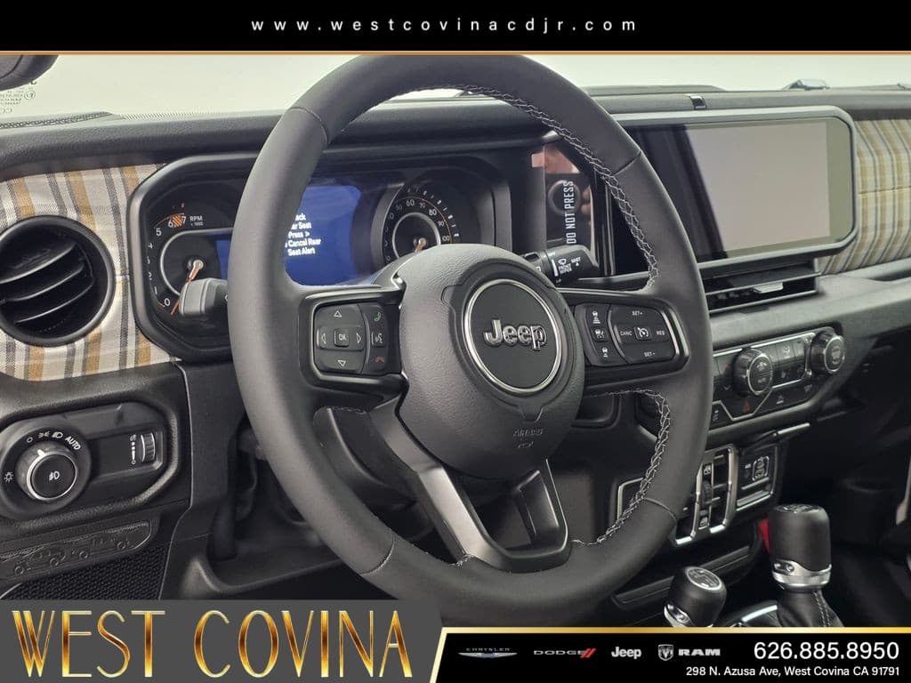 2026 Jeep Wrangler 85th Anniversary Edition thumbnail 19