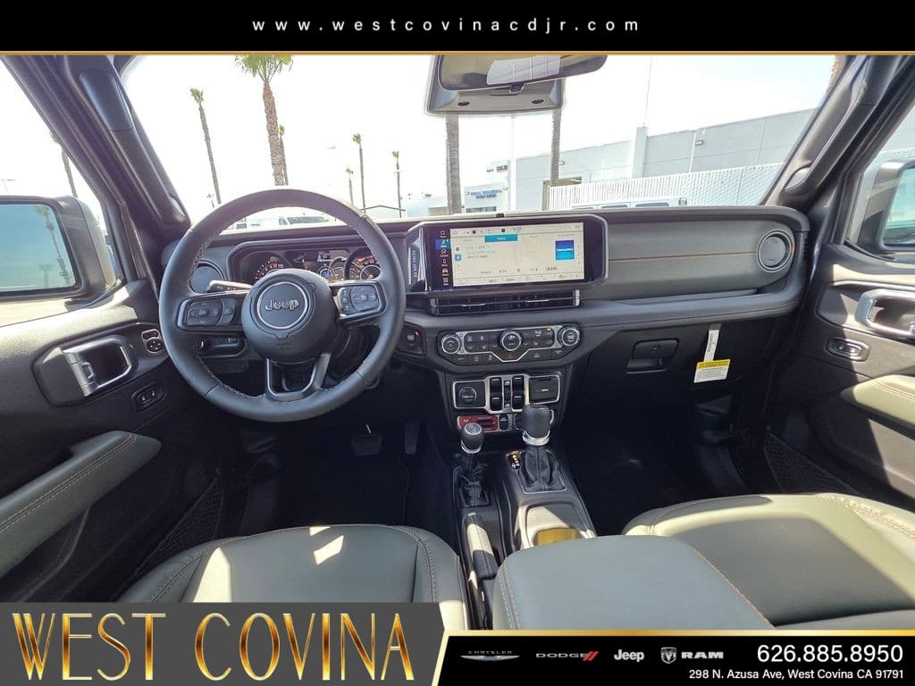 2026 Jeep Gladiator Mojave thumbnail 11