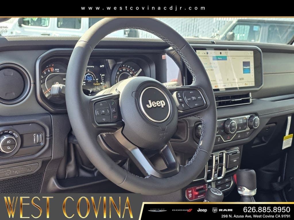 2026 Jeep Gladiator Mojave thumbnail 18