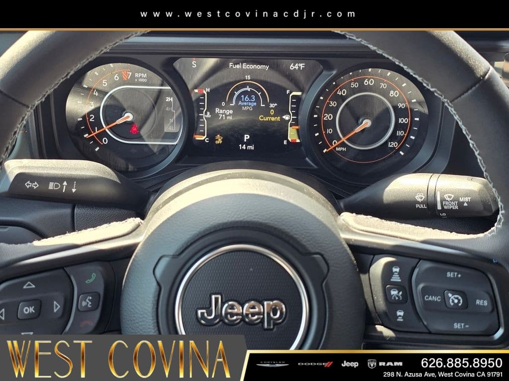 2026 Jeep Gladiator Mojave thumbnail 22
