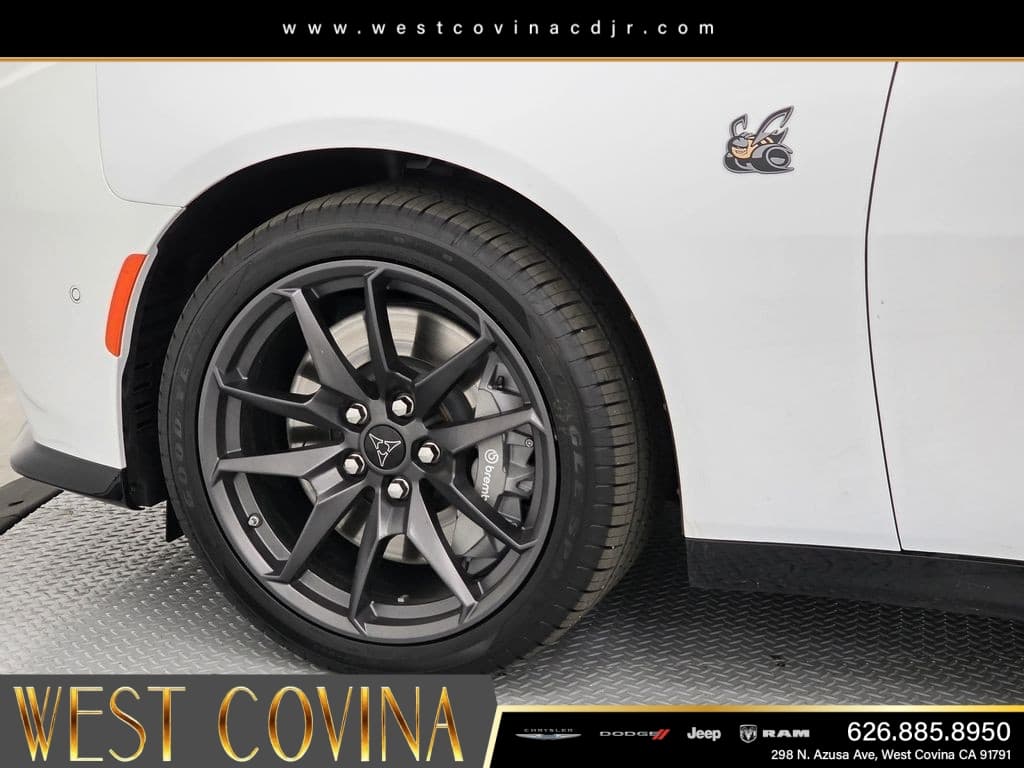 2026 Dodge Charger Scat Pack Plus thumbnail 9