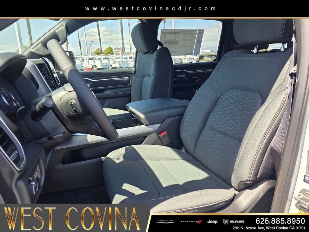 2026 RAM 1500 Big Horn/Lone Star thumbnail 15