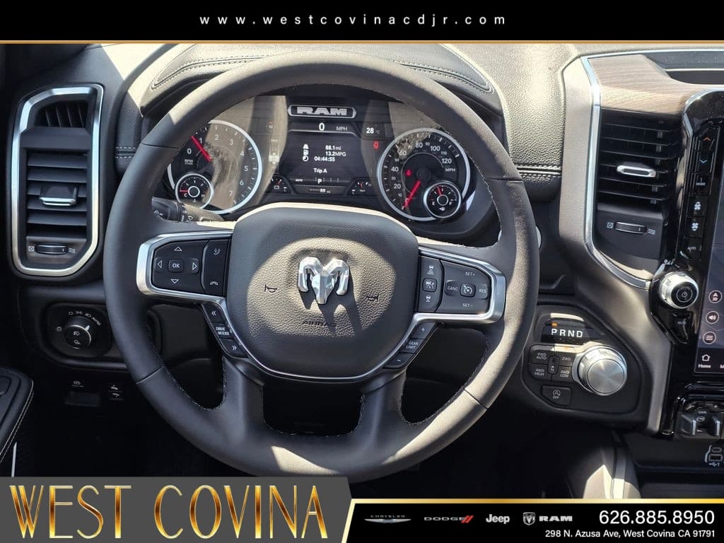 2026 RAM 1500 Laramie thumbnail 12