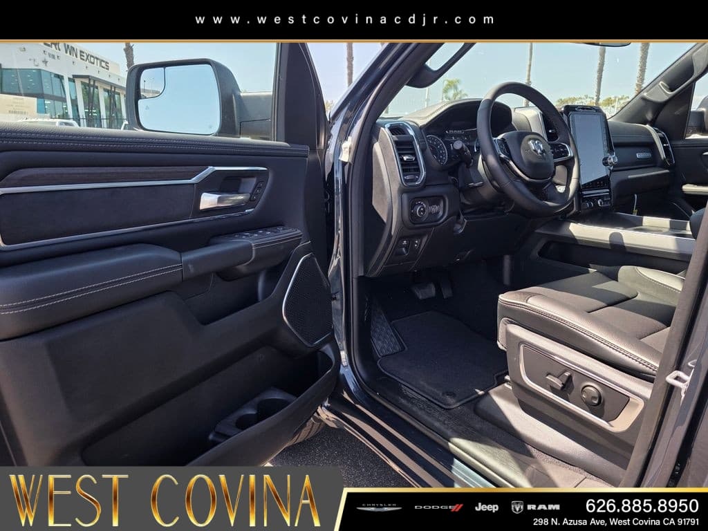 2026 RAM 1500 Laramie thumbnail 14