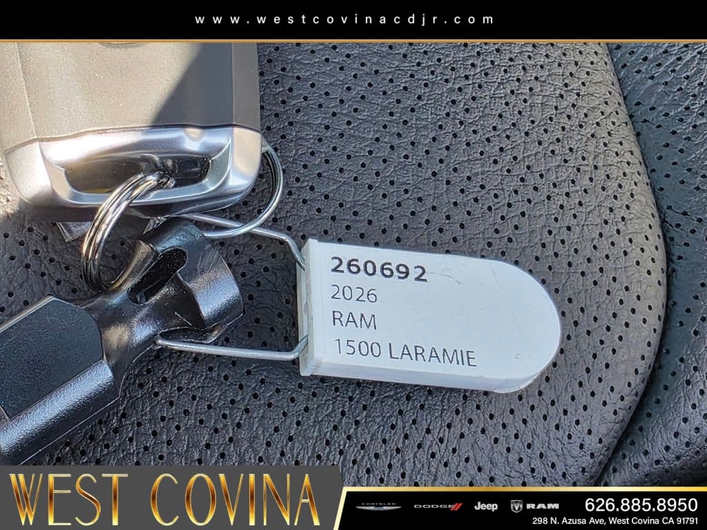 2026 RAM 1500 Laramie thumbnail 19