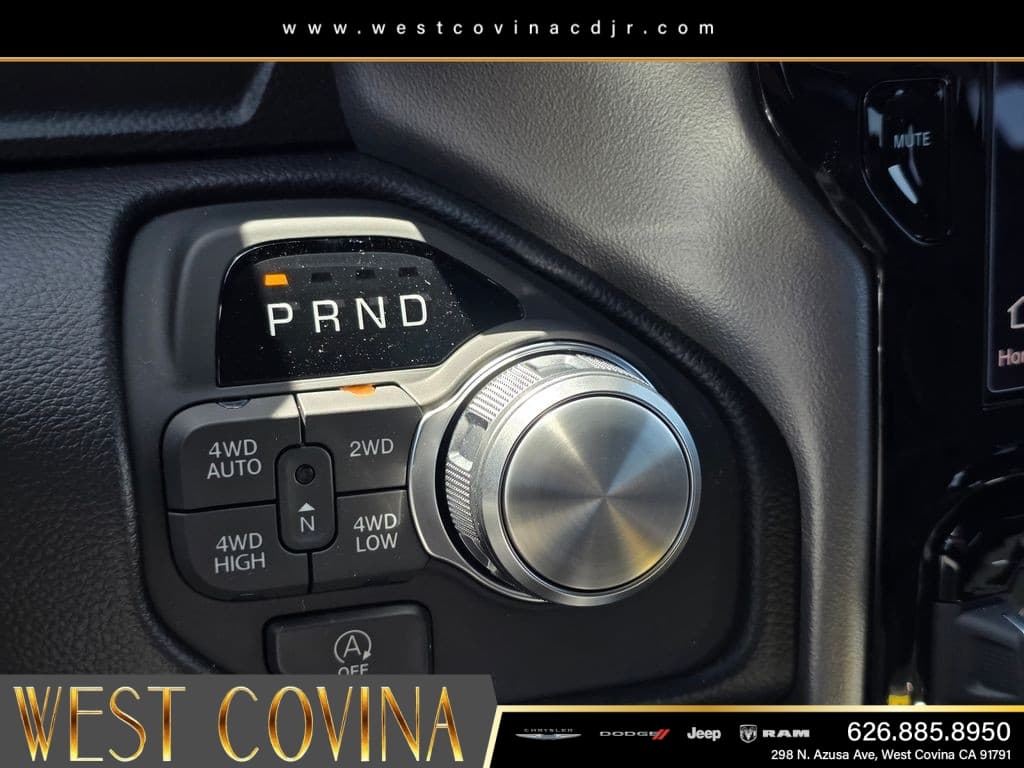 2026 RAM 1500 Laramie thumbnail 22