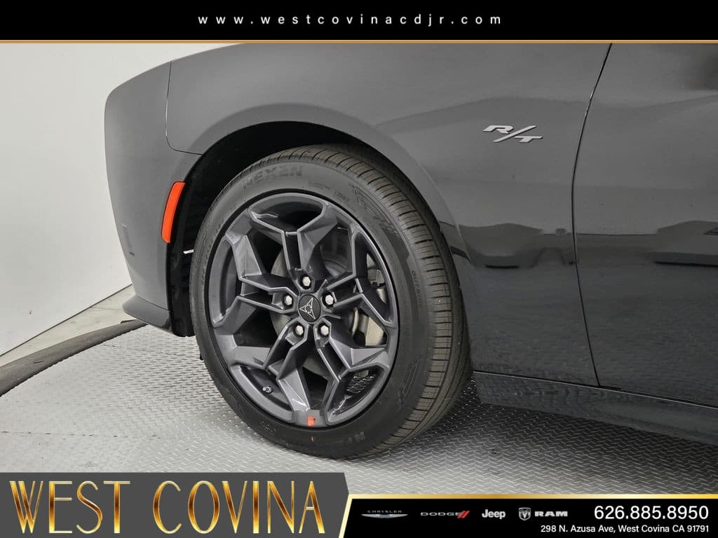 2026 Dodge Charger R/T thumbnail 9