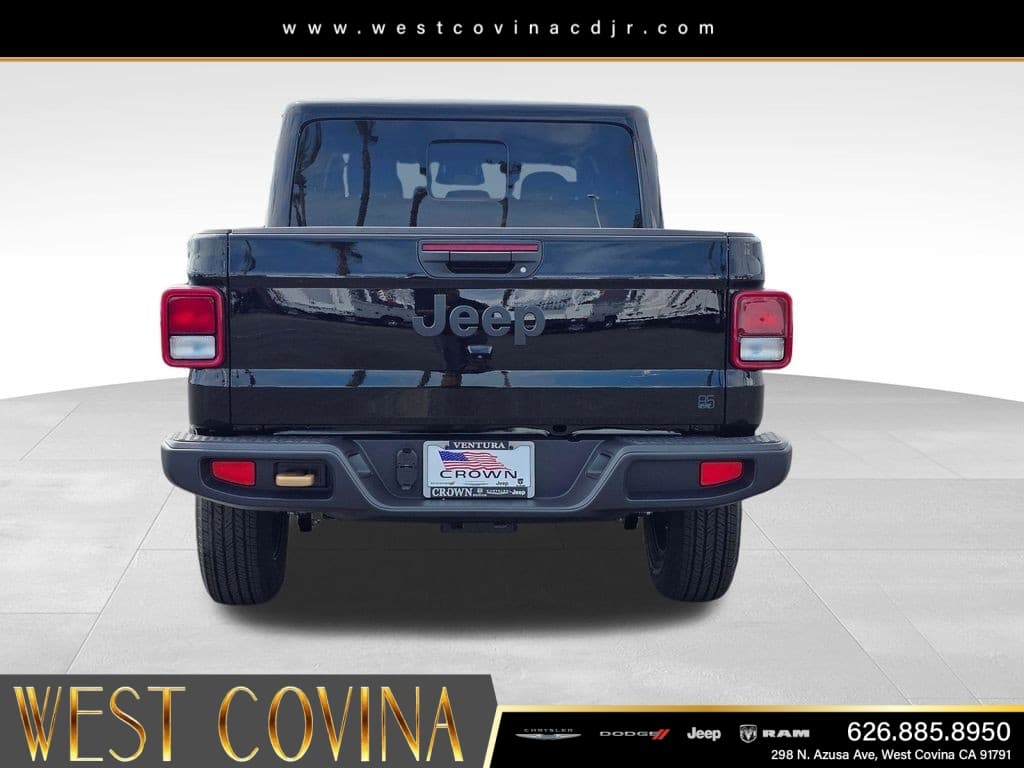 2026 Jeep Gladiator 85th Anniversary Edition thumbnail 6
