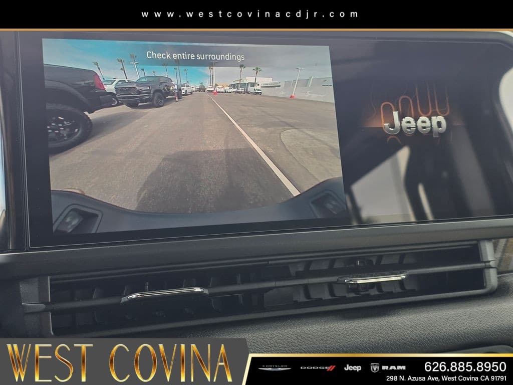 2026 Jeep Gladiator 85th Anniversary Edition thumbnail 18