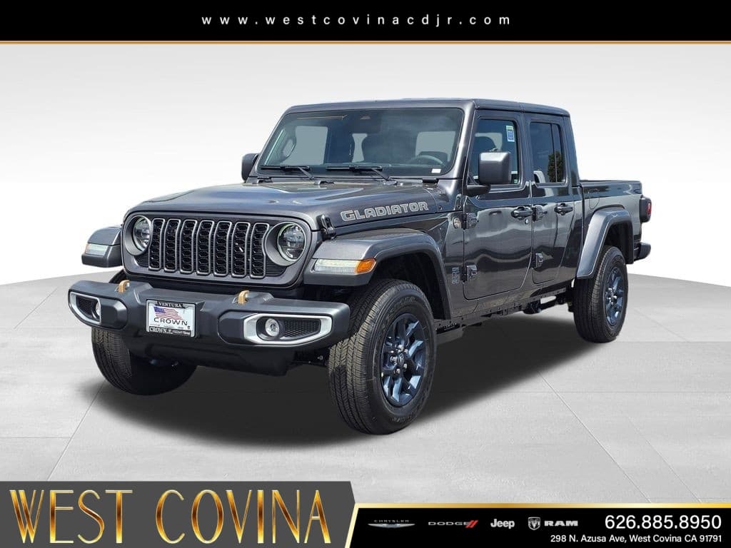 2026 Jeep Gladiator 85th Anniversary Edition thumbnail 3