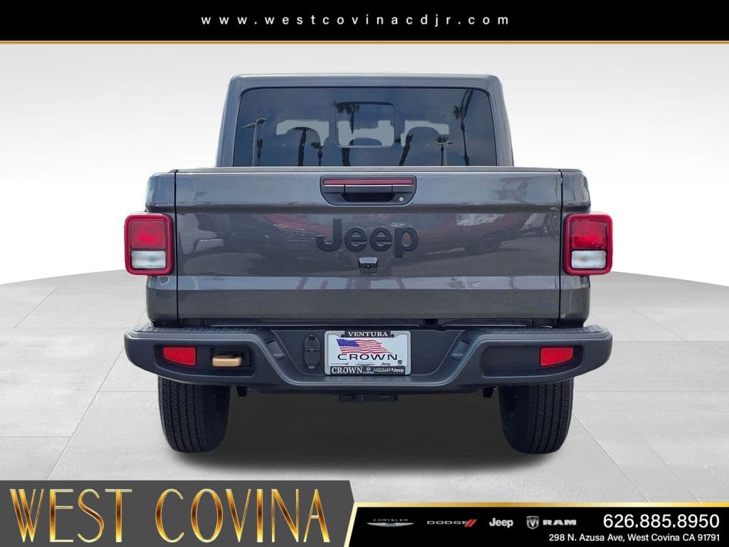 2026 Jeep Gladiator 85th Anniversary Edition thumbnail 6