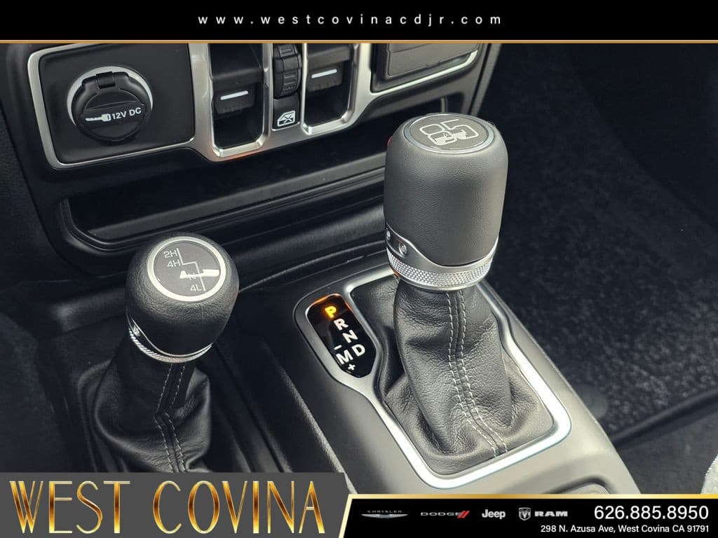 2026 Jeep Gladiator 85th Anniversary Edition thumbnail 19