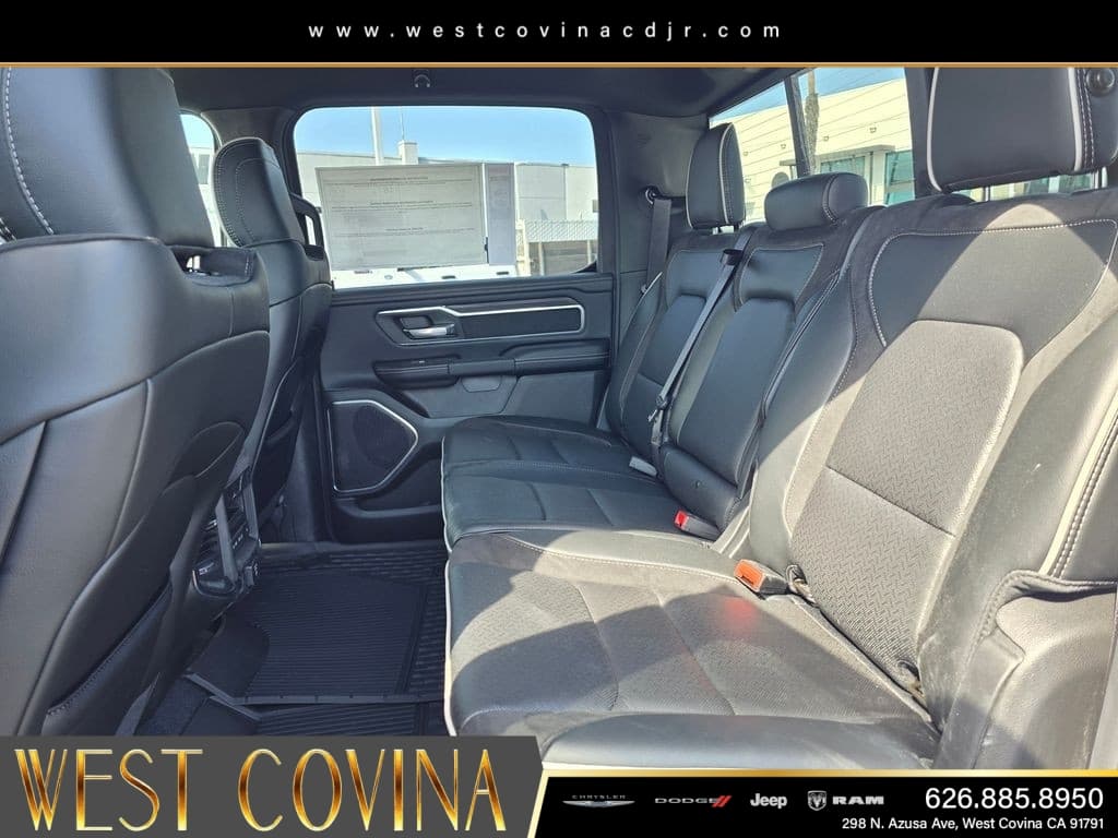 2026 RAM 1500 Laramie thumbnail 12