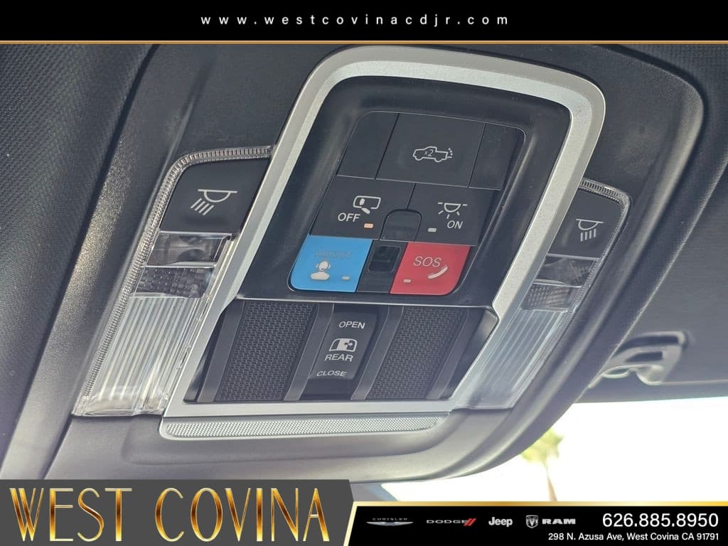 2026 RAM 1500 Laramie thumbnail 16