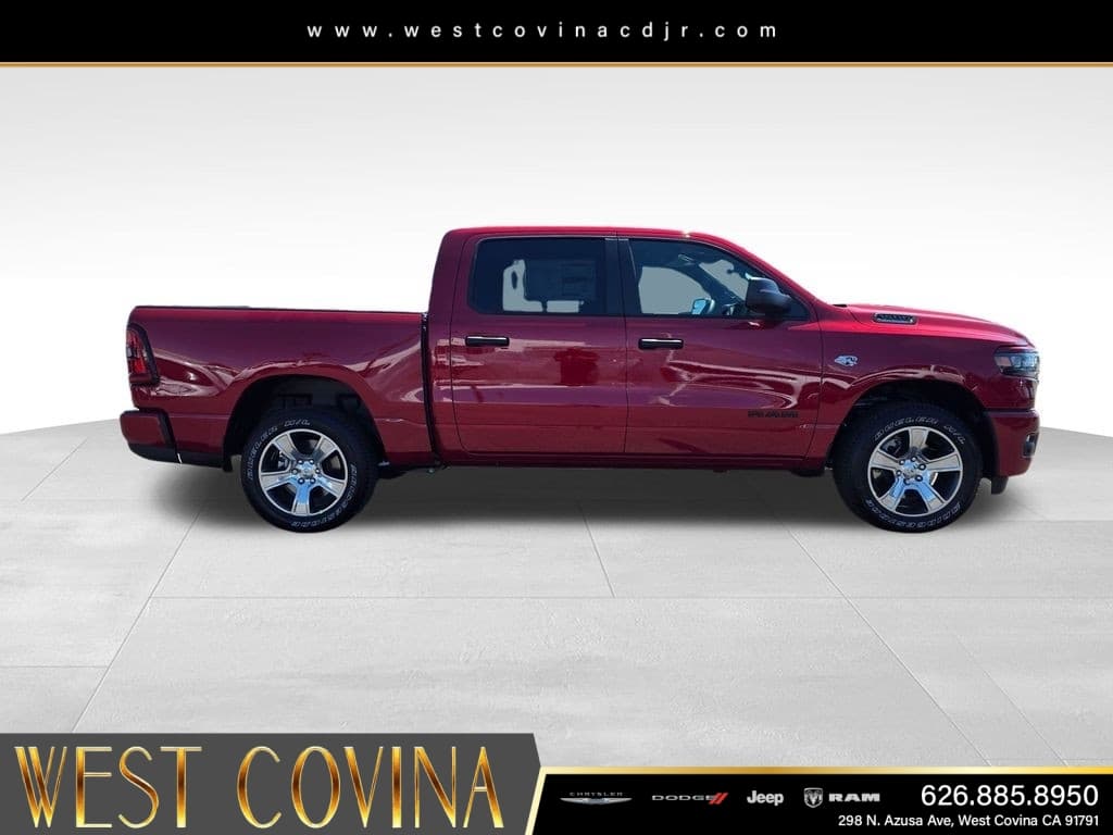 2026 RAM 1500 Express thumbnail 4