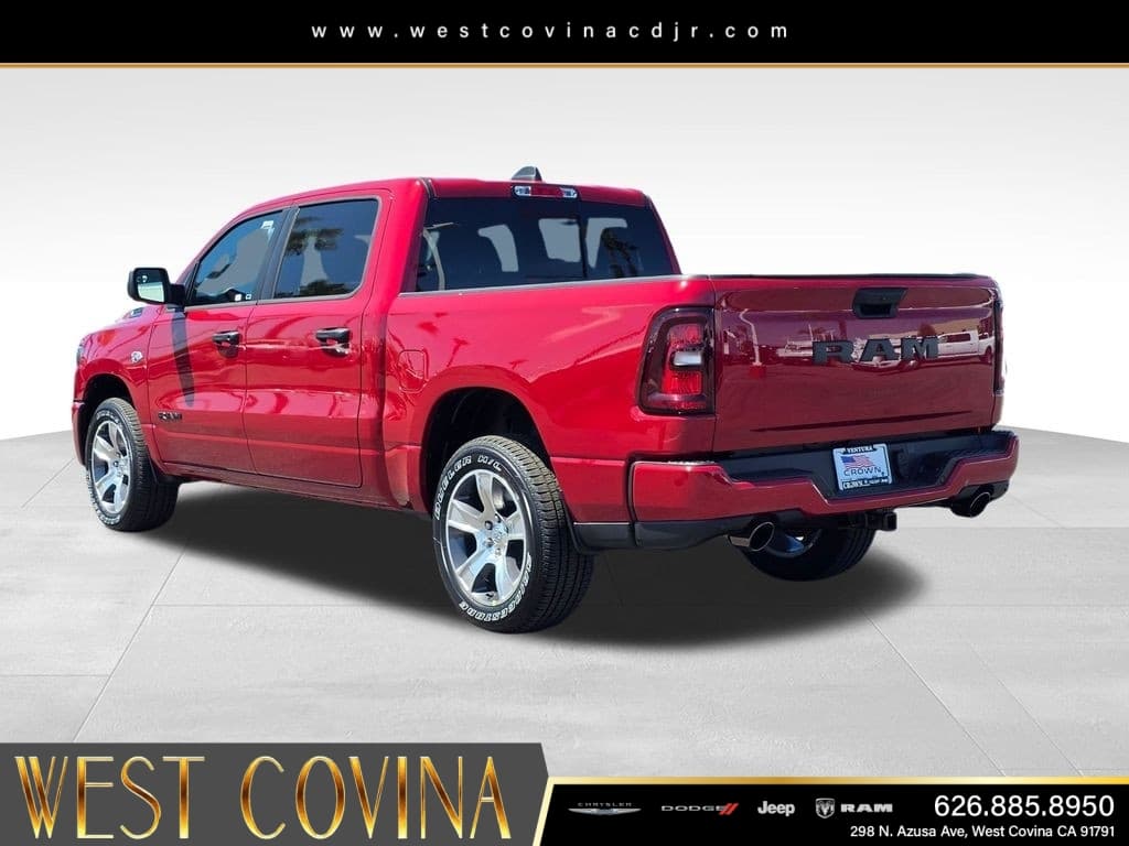 2026 RAM 1500 Express thumbnail 7