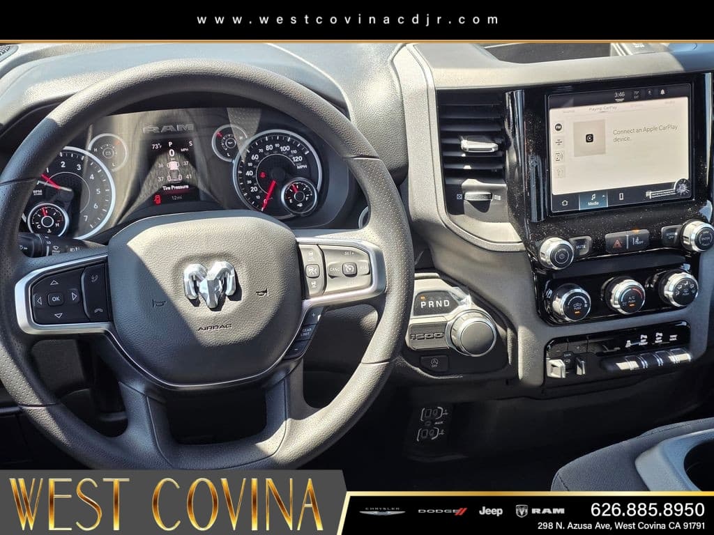 2026 RAM 1500 Express thumbnail 10