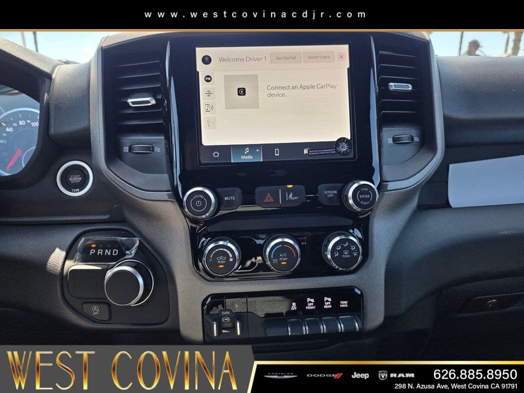 2026 RAM 1500 Express thumbnail 20