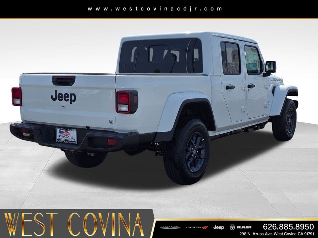 2026 Jeep Gladiator 85th Anniversary Edition thumbnail 5