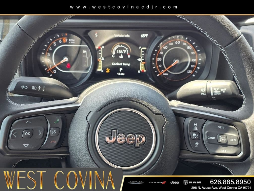2026 Jeep Gladiator 85th Anniversary Edition thumbnail 21