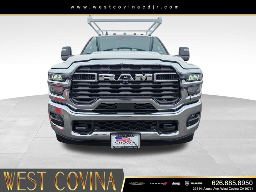 2026 RAM 2500 Tradesman thumbnail 2