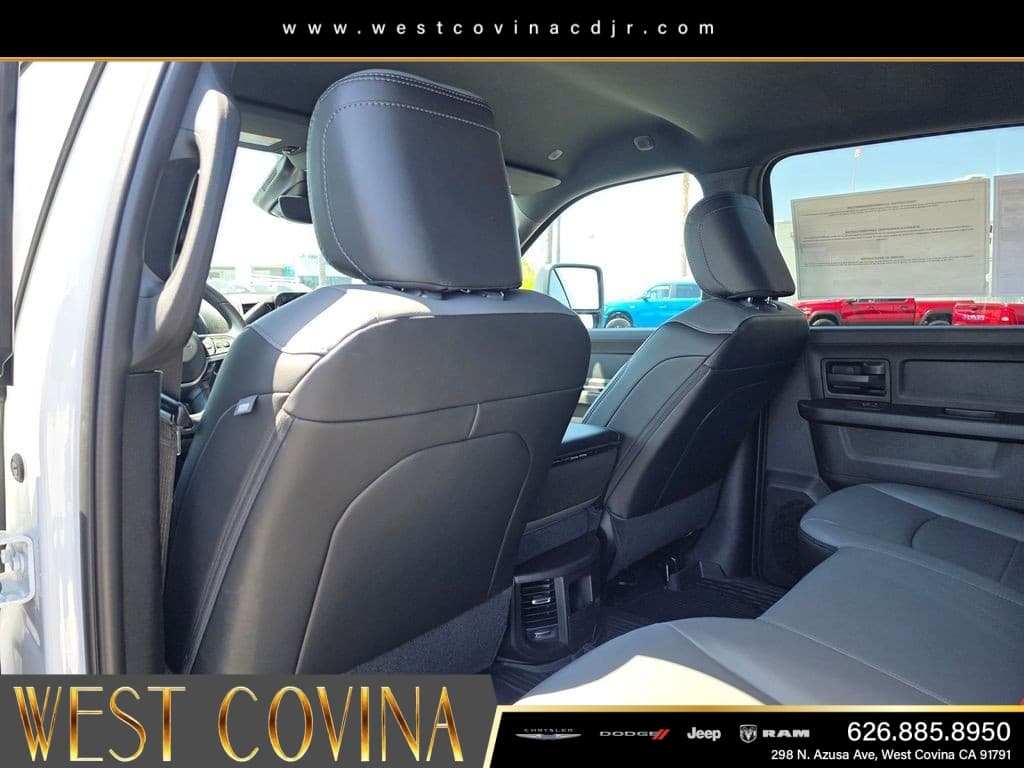 2026 RAM 2500 Tradesman thumbnail 12