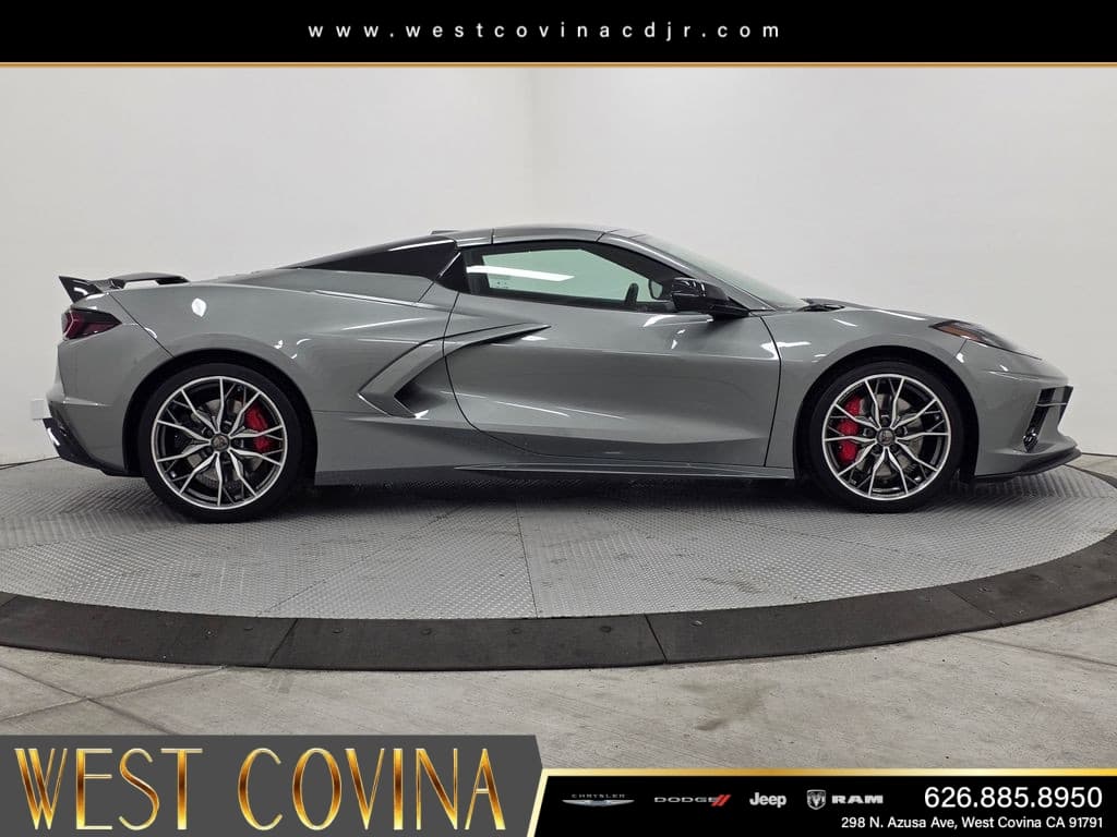 2023 Chevrolet Corvette Stingray thumbnail 8