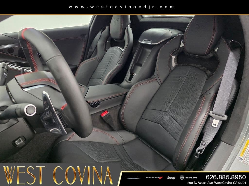 2023 Chevrolet Corvette Stingray thumbnail 16