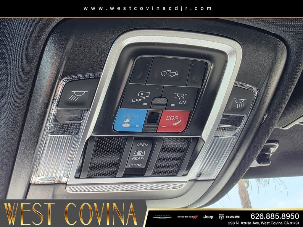2026 RAM 1500 Rebel thumbnail 16