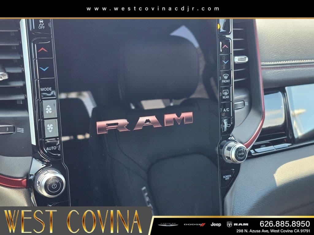 2026 RAM 1500 Rebel thumbnail 18