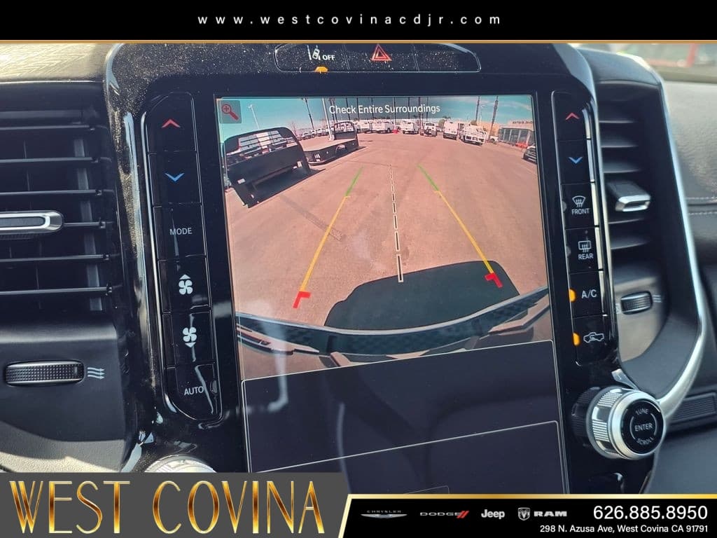2026 RAM 1500 Laramie thumbnail 16