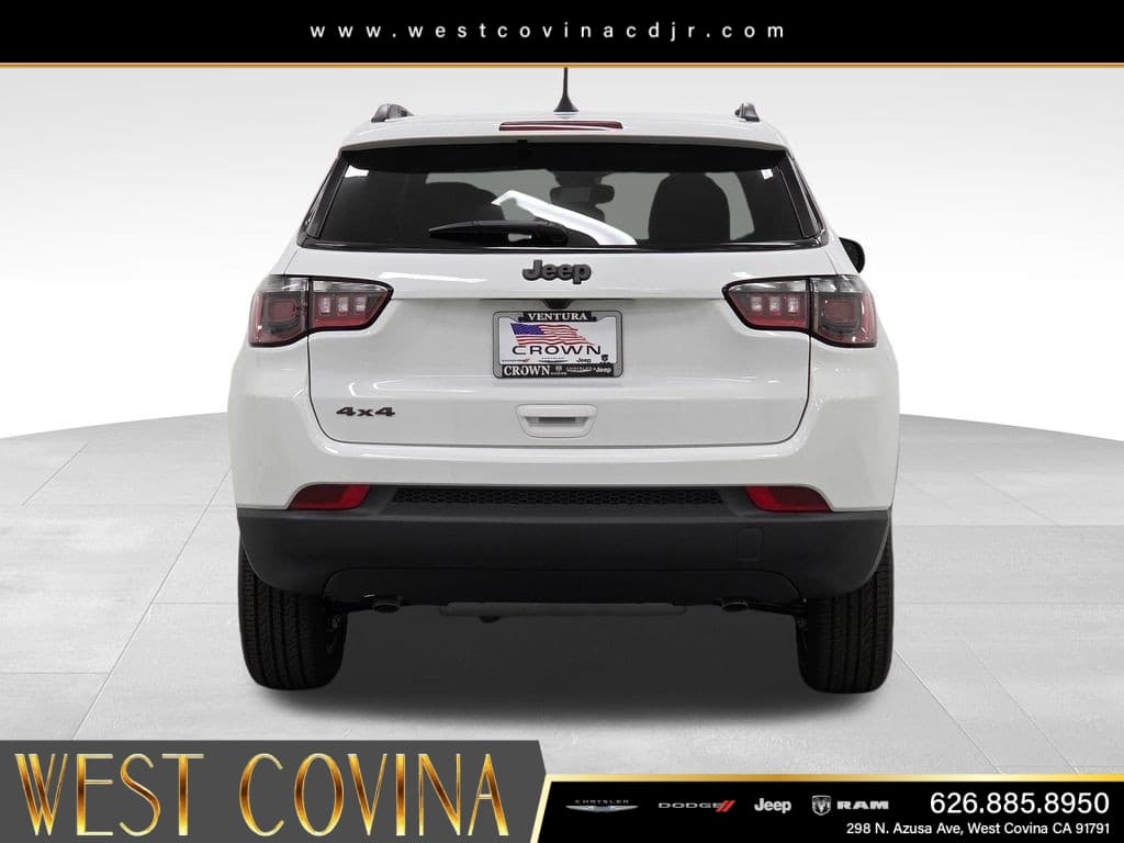 2026 Jeep Compass Latitude thumbnail 6