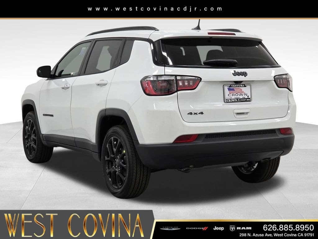 2026 Jeep Compass Latitude thumbnail 7