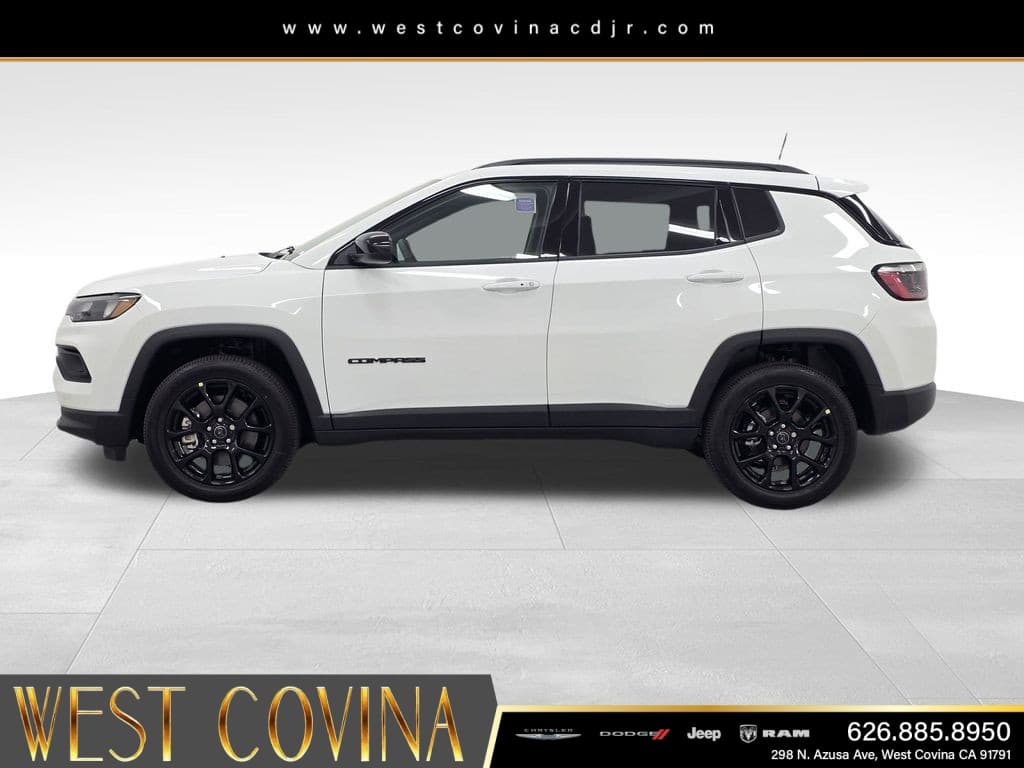 2026 Jeep Compass Latitude thumbnail 8