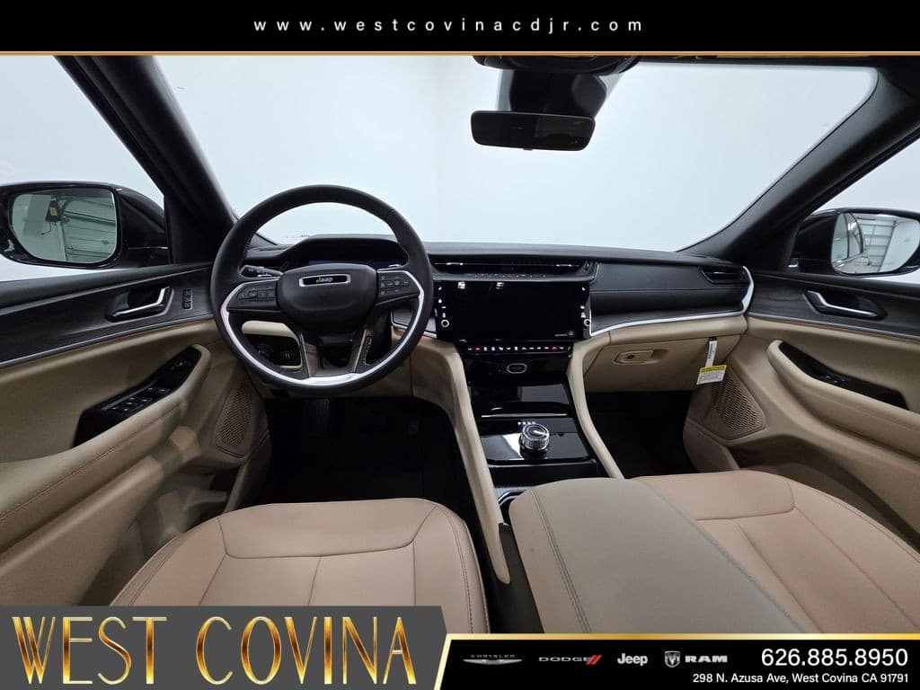 2026 Jeep Grand Cherokee L Limited thumbnail 9