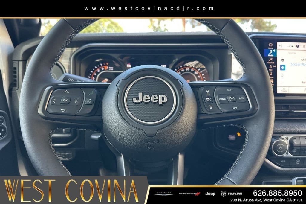 2026 Jeep Gladiator 85th Anniversary Edition thumbnail 23