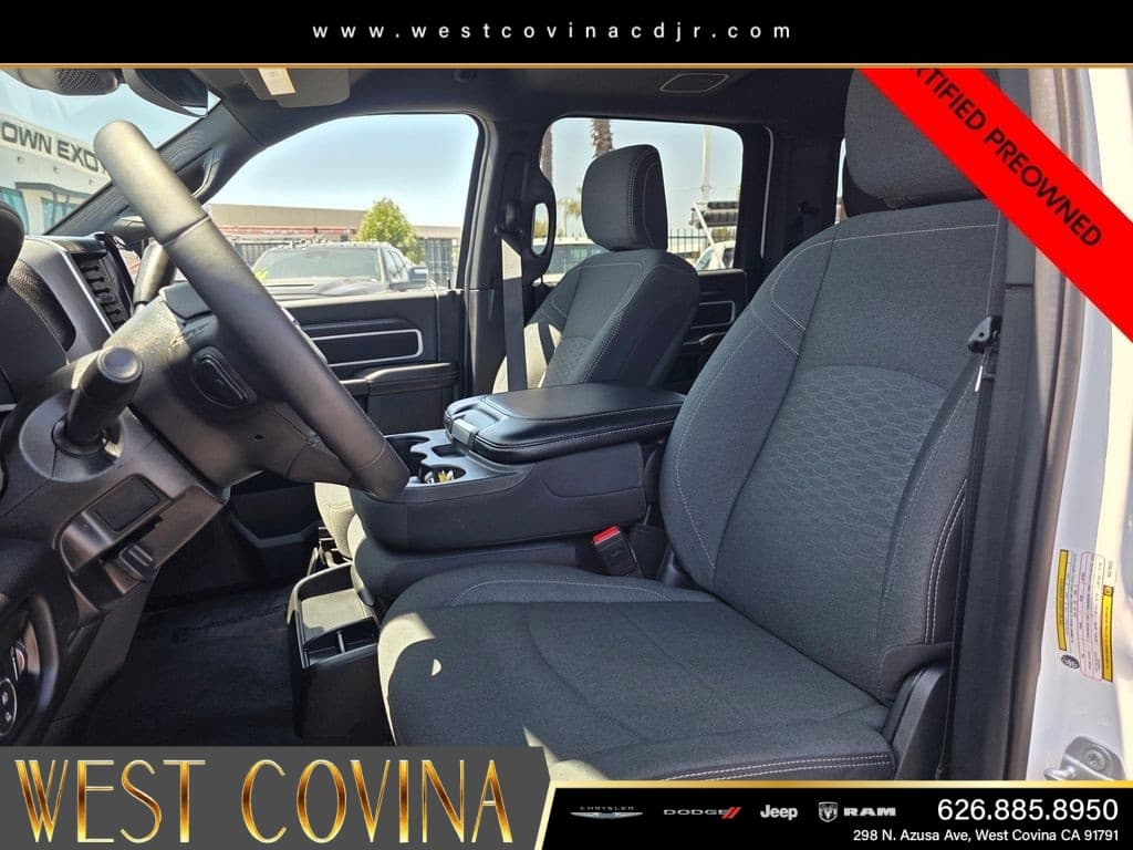 2025 Ram 2500 Big Horn thumbnail 23