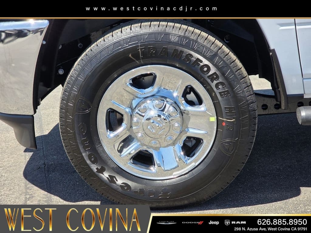 2026 RAM 2500 Tradesman thumbnail 9
