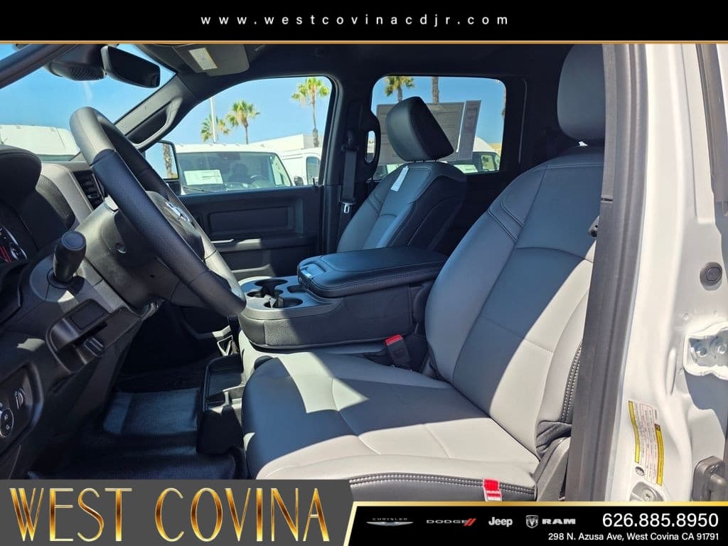 2026 RAM 2500 Tradesman thumbnail 14