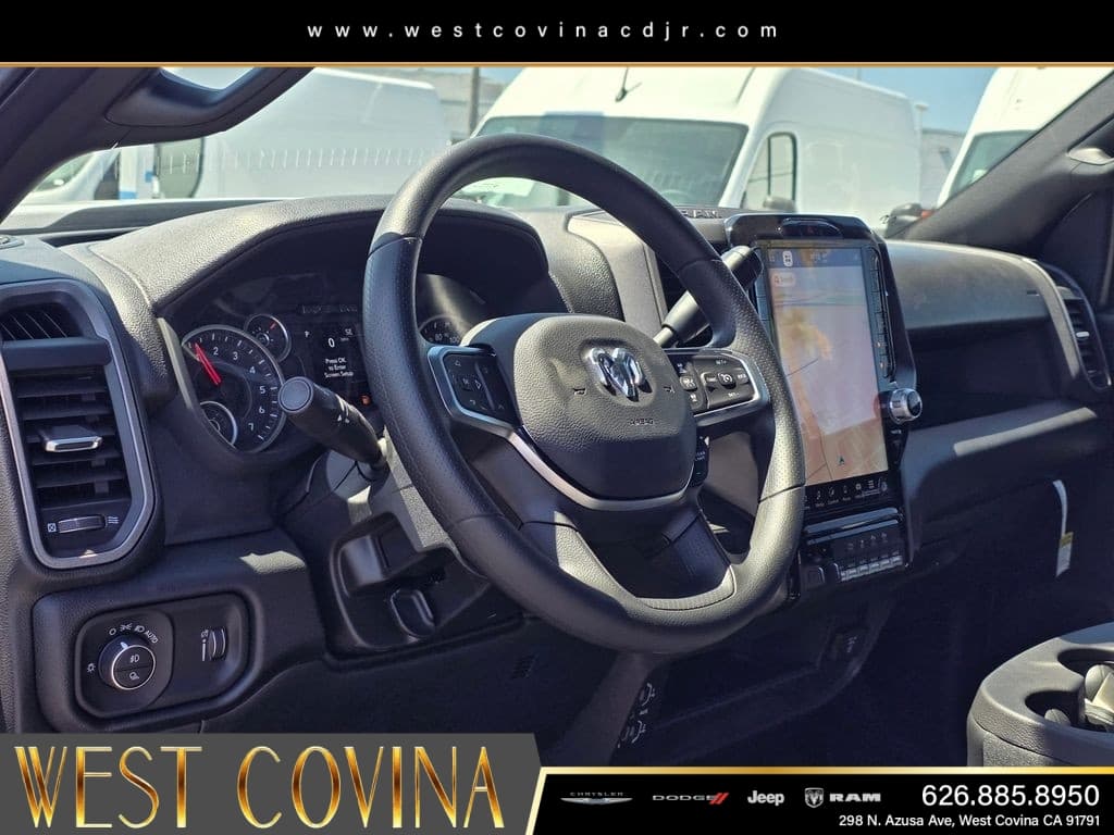 2026 RAM 2500 Tradesman thumbnail 15